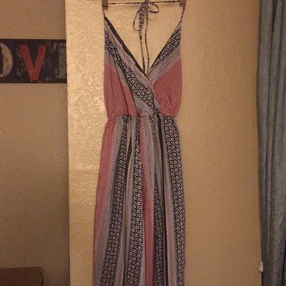 Halter open back full length printed romper - Picture 5 of 6